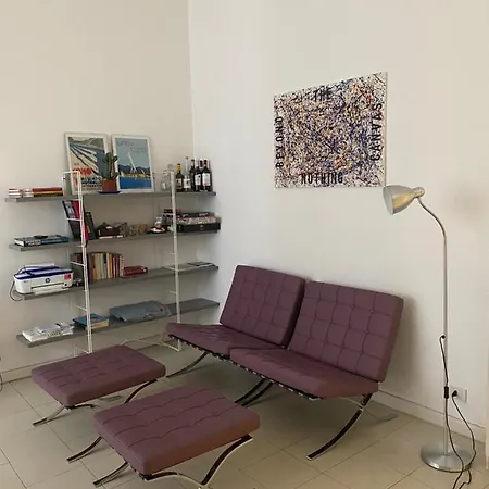 Appartamento Attraente Alloggio Razionalista *